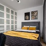 Pileckiego 59 Z Oddzielną Sypialnią I Bepłatny Parking By Perfect Apartament Warszawa
