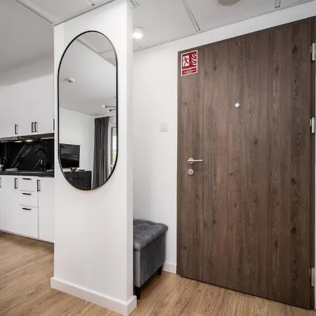 Apartament Pileckiego 59 Z Oddzielną Sypialnią I Bepłatny Parking By Perfect