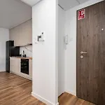 Apartman Pileckiego 59 Oddzielna Sypialnia I Beplatny Parking By Perfect *