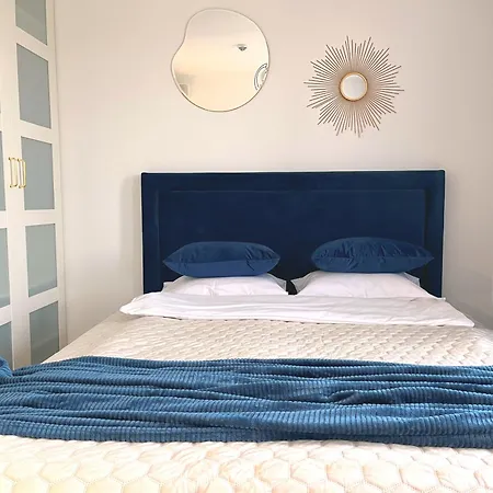 Pileckiego 59 Oddzielna Sypialnia I Beplatny Parking By Perfect *