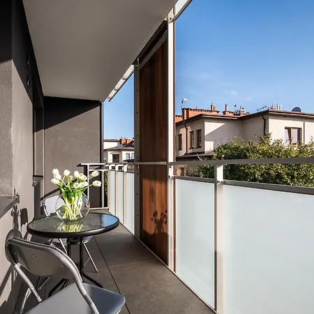 Appartement Pileckiego 59 By Perfect Free Parking Warschau