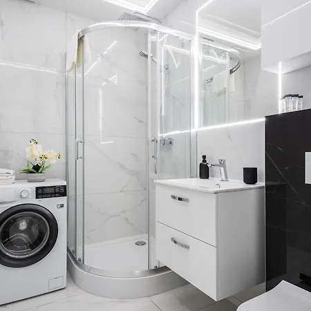 Pileckiego 59 Oddzielna Sypialnia I Beplatny Parking By Perfect * 바르샤바