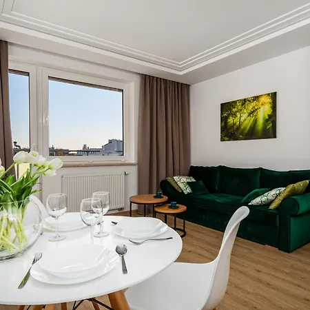 Pileckiego 59 Oddzielna Sypialnia I Beplatny Parking By Perfect 아파트 바르샤바