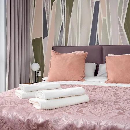 Pileckiego 59 Oddzielna Sypialnia I Beplatny Parking By Perfect