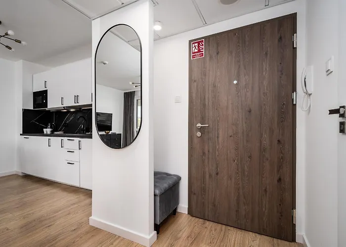 Apartment Pileckiego 59 Oddzielna Sypialnia I Beplatny Parking By Perfect