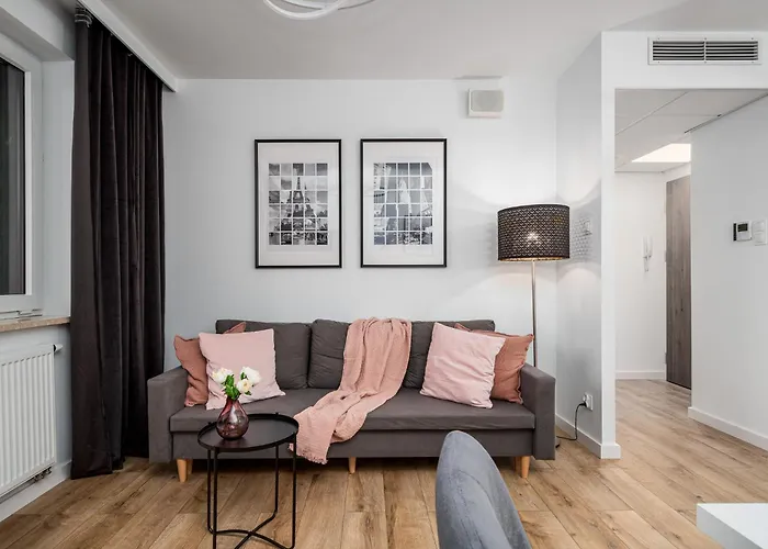 Pileckiego 59 Oddzielna Sypialnia I Beplatny Parking By Perfect Apartment