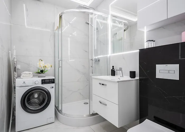 Pileckiego 59 Oddzielna Sypialnia I Beplatny Parking By Perfect * Warsaw