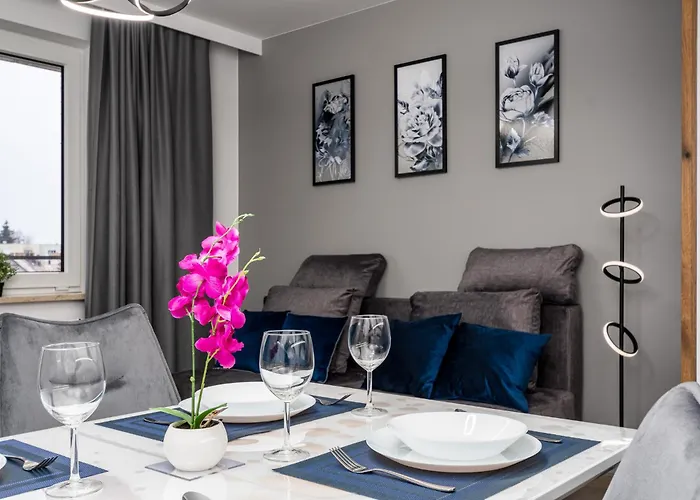 Pileckiego 59 Oddzielna Sypialnia I Beplatny Parking By Perfect * Warsaw