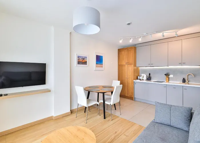 Apartment Pileckiego 59 Oddzielna Sypialnia I Beplatny Parking By Perfect *