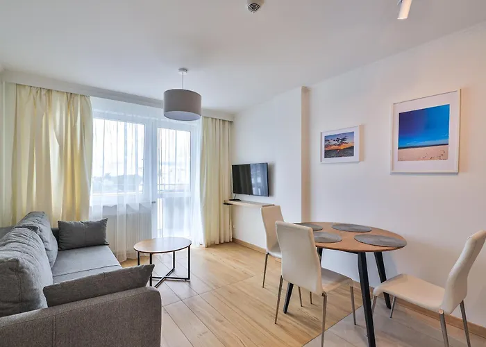 Pileckiego 59 Oddzielna Sypialnia I Beplatny Parking By Perfect Apartment *