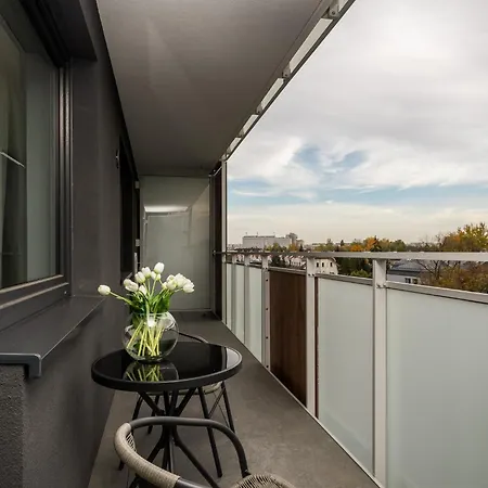 Pileckiego 59 Oddzielna Sypialnia I Beplatny Parking By Perfect Apartamento *