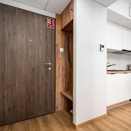 Pileckiego 59 Oddzielna Sypialnia I Beplatny Parking By Perfect Apartamento *