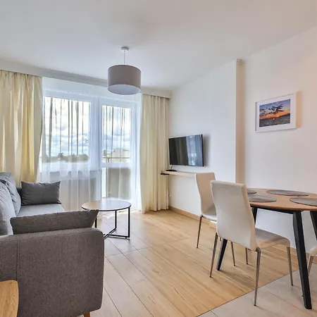 Pileckiego 59 Oddzielna Sypialnia I Beplatny Parking By Perfect Apartamento Varsovia